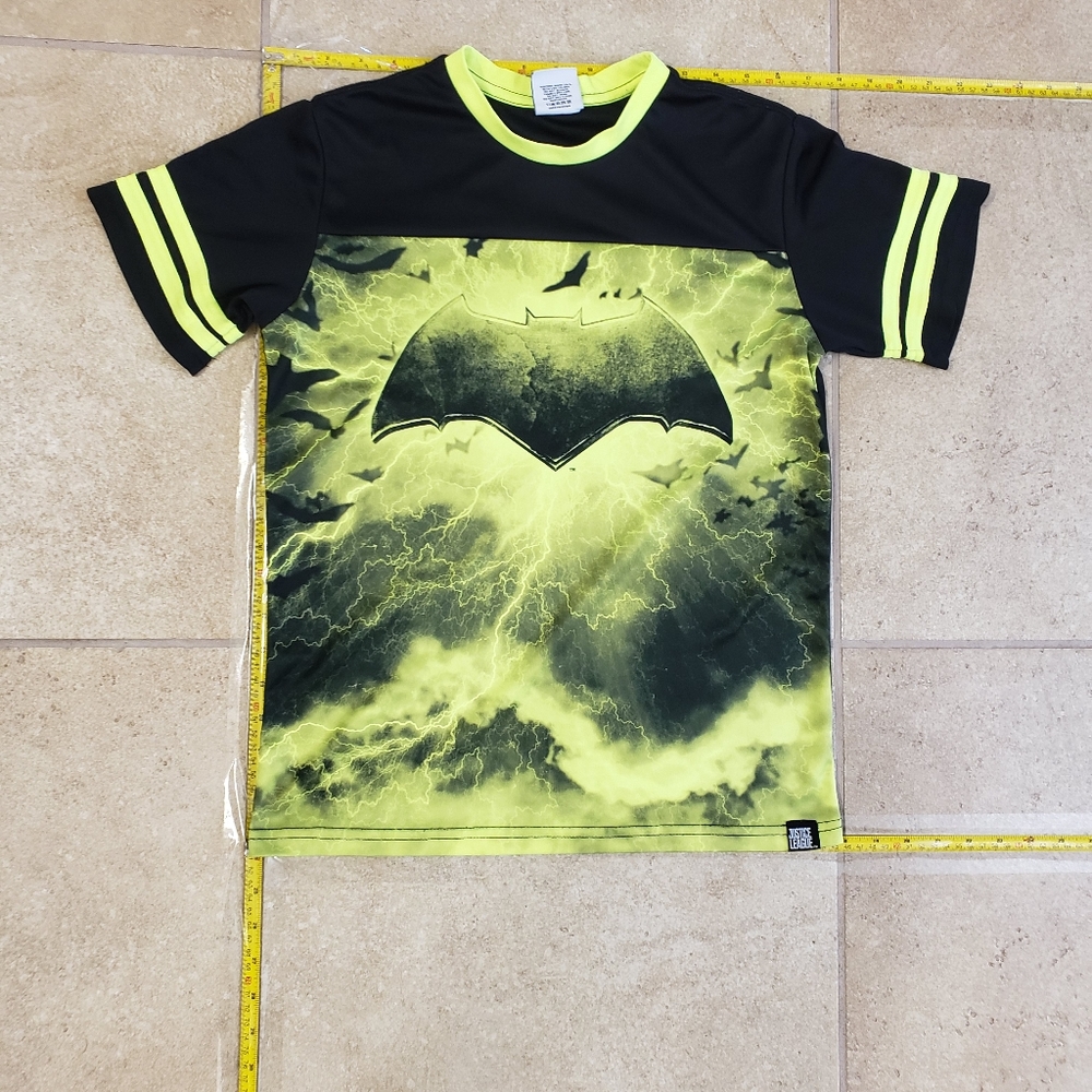 Justice League Batman youth extra large size 14-16